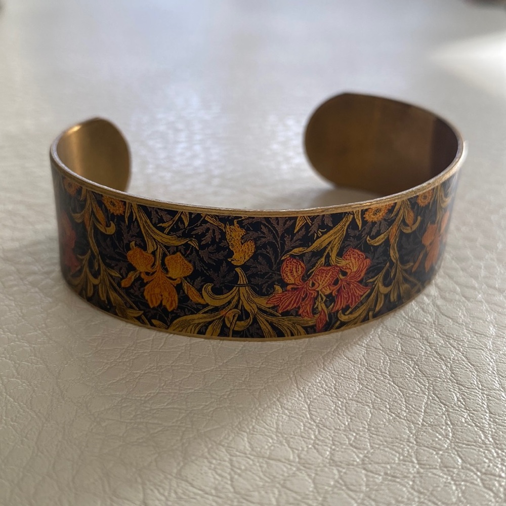 Floral printed metal cuff bracelet